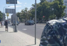 Знаток «ФСО» неудачно попытался закрыть спиной кортеж Путина от объектива SOTA