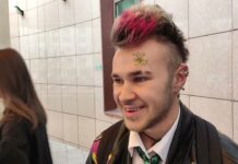 У Останкинского суда Москвы напали на защитников и специалистов «Дела ЛГБТ+»