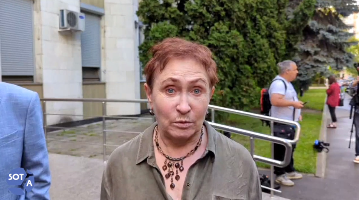 «Мы занимаем не оборону, а нападение», — Татьяна Косаткина, жена Олега Орлова, о сегодняшнем заседании