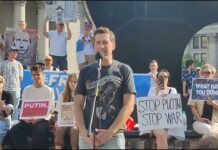 «Задолбали» — Макс Покровский, который старается не материться, на митинге Putin is a killer в Нью-Йорке