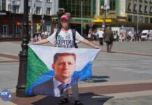 «Мария Пономаренко — стойкий оловянный солдатик». Яна Дробноход вышла в пикет в поддержку политзаключенных