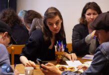 Вечер писем политзаключенным состоялся в Париже