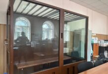 Писателя Дмитрия Глуховского приговорили к 8 годам лишения свободы