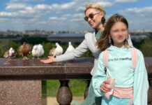 Суд лишил Марину Овсянникову родительских прав на обоих детей