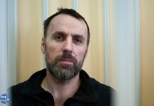 Бывших ФСБшников, избивавших журналистов «Росдержавы» в 2019 году, наконец-то нашли и арестовали