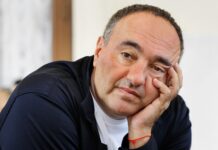 Началось рассмотрение углового дела продюсера Александра Роднянского по статье о «фейках»