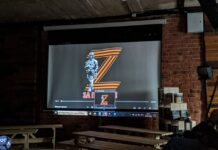 «Сколько будут дохнуть парни, суки, лишь за то, что Киев пока ваш?». В Москве прошел творческий Z вечер со стихами и песнями