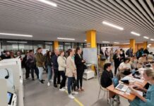 В Новой Москве в поселке Коммунарка на участке №3504 днем перестал работать электронный реестр