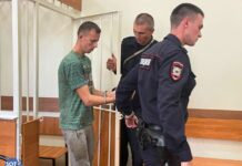 Обвиняемого в поджоге буквы Z в Белгороде отправили в СИЗО до 19 ноября, передает наш корреспондент из зала суда