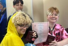 В Москве паре транс-парней удалось зарегистрировать брак на законных основаниях