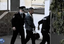 В Басманный суд Москвы доставили Игоря Сергунина — адвоката Навального