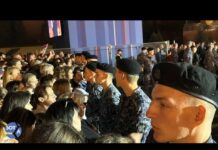 «Американский крокодил в сапожках новых»