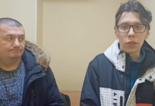 Петербургский суд оштрафовал активиста Дмитрия Кузьмина на 20 тыс рублей за проведение пикета в защиту дома Шредера