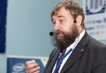 В Ярославле силовики не смогли доказать вину доктора наук Сергея Абрамова и добились его помещения в психдиспансер