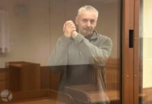 Волонтер «Немцова моста» Евгений Мищенко останется в СИЗО до 8 февраля