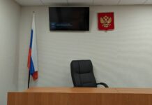 Навального снова не подключили к ВКС в суде, сославшись на проблемы с электричеством