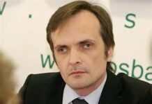 Сооснователя «Российской ЛГБТ-Сети» Игоря Кочеткова в пятый раз оштрафовали за несоблюдение законодательства об «иноагентах»