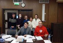 «Тьма скоро разойдется». Мещанский суд Москвы приступил к рассмотрению административного дела журналиста SOTAvision Евгения Куракина