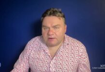 «В Кремле не ожидали такого поворота» — журналист Александр Плющев об очередях в штабы Надеждина