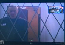 «Это не Путин, это колония придумала этот трэш, и я не понимаю, зачем»: Владимирский областной суд отклонил апелляцию Навального о лишении его права на 8-часовой сон из-за криков заключенного в соседней камере