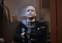 Суд над Сергеем Удальцовым: координатор «Левого фронта» отправлен в СИЗО за пост в поддержку своих товарищей