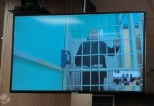 В Мещанском суде Москвы начался процесс по «экстремистскому» делу против журналиста RusNews Игоря Кузнецова