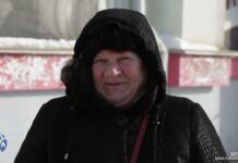 «Мне фиолетово на Навального. Никаким политикам не доверяю» — опрос жителей одной из деревень Пермского края