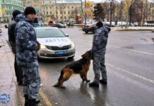 В центре Москвы у здания ЦИК автозаки, ОМОН и много полиции, частично перекрыто движение