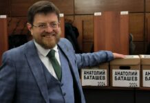 Эколог Анатолий Баташев не будет участвовать в выборах президента