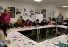 В петербургском отделении партии «Яблоко» прошел ежемесячный вечер писем политзаключенным