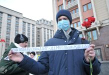 На Ярослава Рязанова, задержанного на акции «500 дней мобилизации», составляют протокол о «неповиновении полиции»