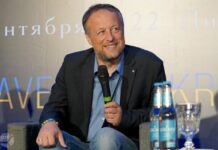 Экономист Константин Сонин и политик Леонид Гозман заочно арестованы по обвинению в распространении «фейков» о ВС РФ