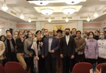 Борис Надеждин подал в Верховный суд иск, оспаривающий отказ ЦИК регистрировать его на выборах