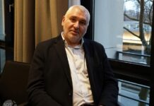 Оппозиционный блогер Марк Фейгин не верит, что до предполагаемой смерти Навального довело бесконечное пребывание в ШИЗО