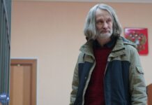 «Не понимал, что после этого человека будут судить». Свидетель по делу Михаила Фельдмана признался, что подписанные им показания ему просто «подсунули»