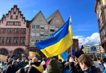 Во Франкфурте-на-Майне прошел масштабный митинг против российской агрессии