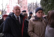 «Мы все равно победим». Приговор сопредседателю «Мемориала» Олегу Орлову