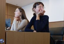 На десять тысяч рублей оштрафовали москвичку Софию Струкову за акцию памяти Алексея Навального