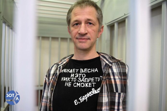 Роман Иванов