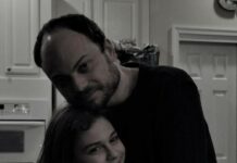 Политику Владимиру Кара-Мурзе не разрешили поздравить дочь с днем рождения