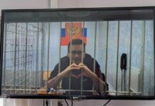 «В прекрасной России будущего Роскомнадзор должен быть ликвидирован» — Илью Яшина оштрафовали на 30 тысяч за отсутствие маркировки «иностранного агента» в постах