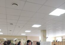 В Иркутске власти развернули празднование Масленицы во время акции «Полдень против Путина»