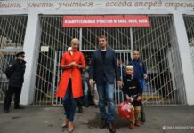 На участке в Марьинской школе №1566, где голосовал Навальный, за Путина якобы проголосовало 97%. Не испортил бюллетень вообще никто