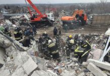 Погибло четыре человека в результате прямого попадания снаряда в частный дом белгородского села, – сообщает губернатор Гладков