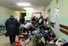 В школах Орска развернули пункты временного размещения для пострадавших от наводнения жителей