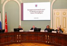 Петербургские школы оборудуют электронными табло с именами учеников, ушедших на «СВО»