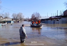 За ночь уровень воды в Урале превысил отметку в 10,5 метра. Пик паводка в Оренбурге еще впереди