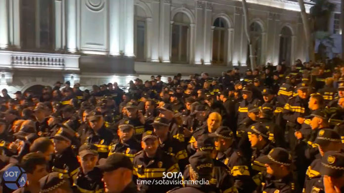 Снимок экрана 2024-04-16 в 00.02.14