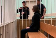 10 лет колонии запросил прокурор для жены главреда «Новая газета Европа» Антонины Мартыновой, обвиняемой в покушении на убийство дочери