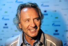 Лидер группы «Земляне» Владимир Киселев отказался выплачивать участнику «СВО» деньги за подбитые американские танки